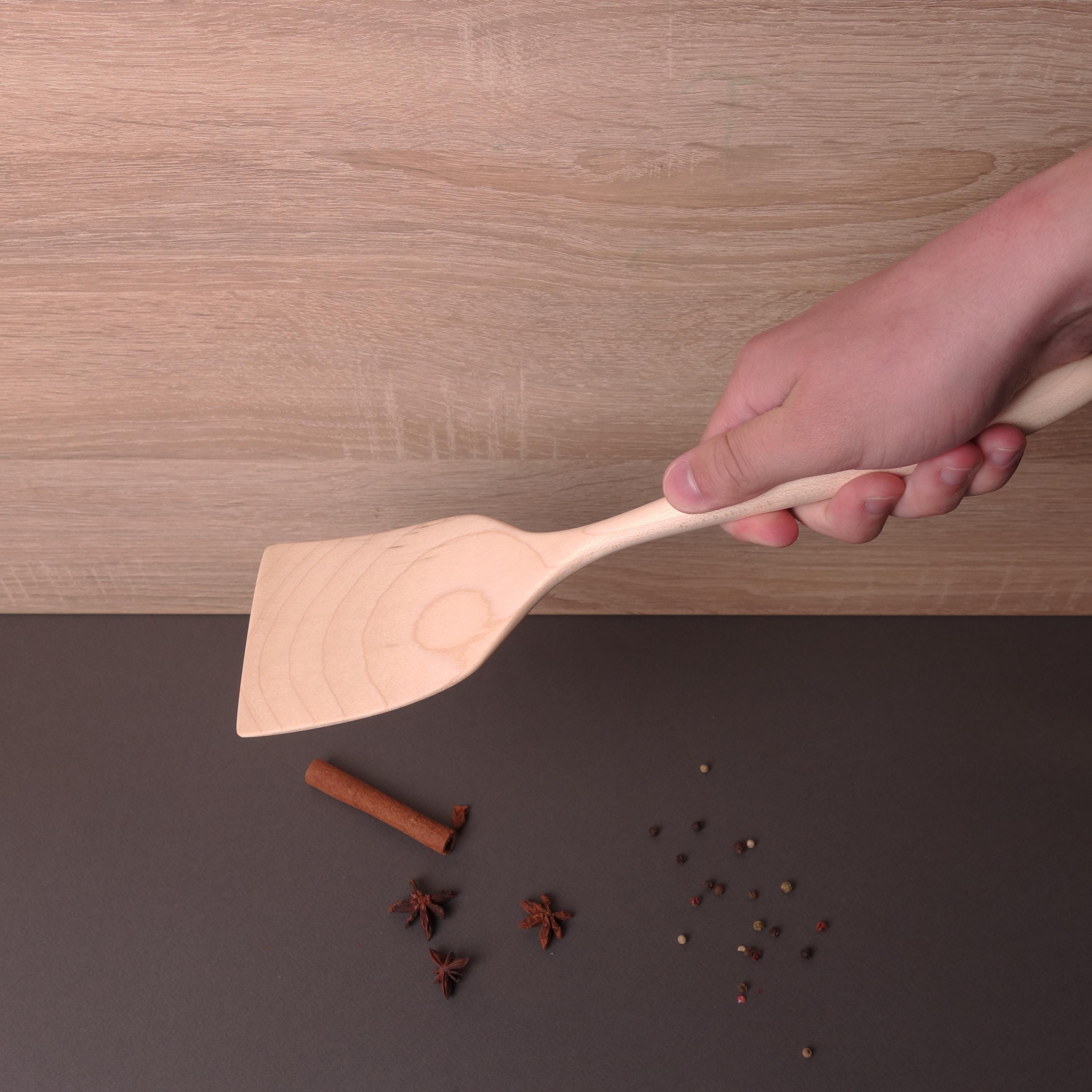 Set of 2 Handcrafted Linden Wood Spatulas: A Must-Have for Your Kitchen