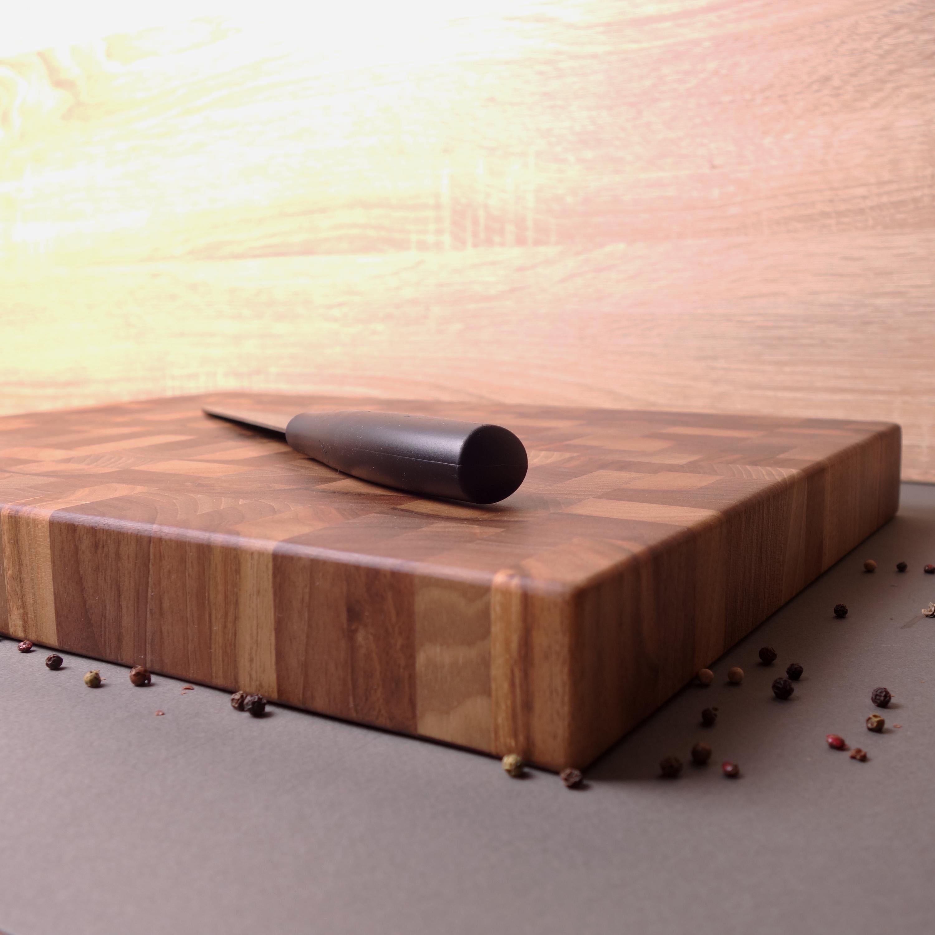Handmade Reversible Walnut End Grain Cutting Board - The Best Solution For Your Knives
